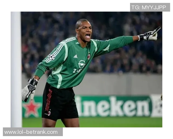 世界杯惊现冷门AC米兰与巴黎圣日耳曼激战成平局引发全场狂欢